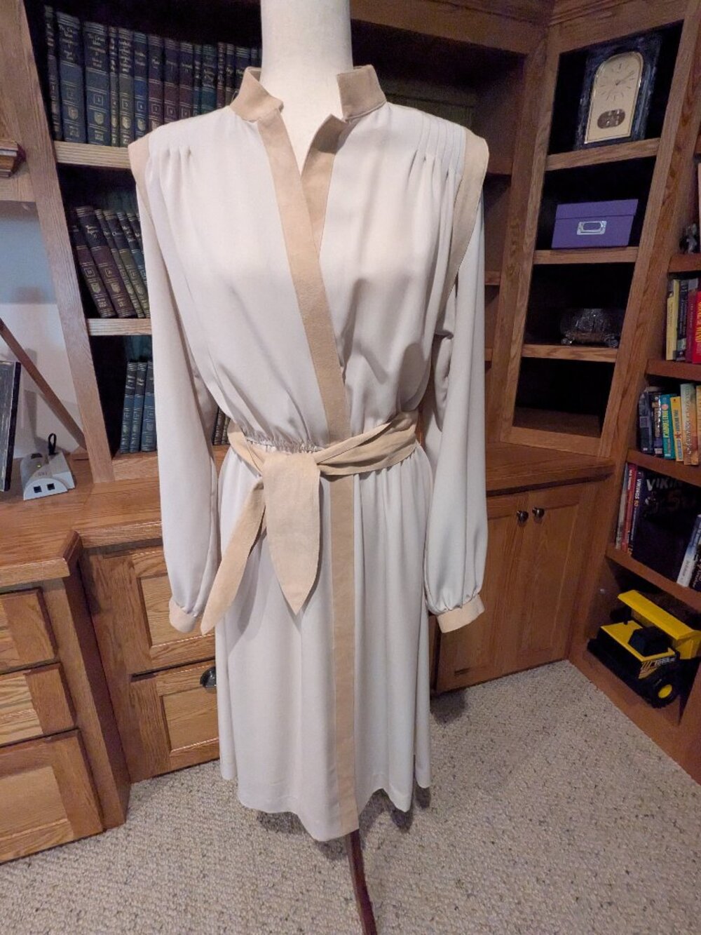 Vintage Albert Sherman for P.M.M. Ann Cream & Beige Tie Waist Midi Dress